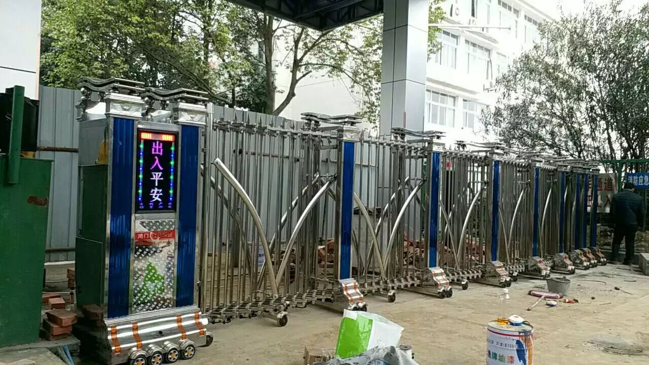 宁波奉化区宁波奉化区四川绵阳市飞机场伸缩门